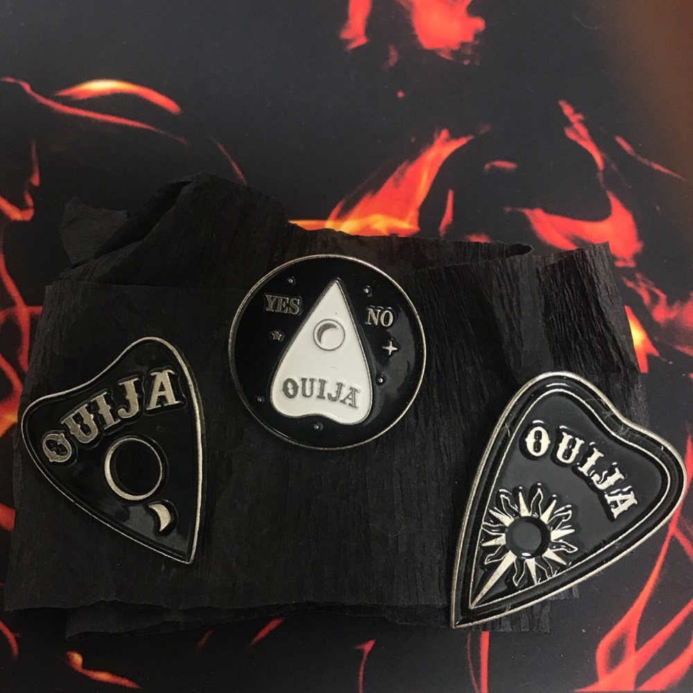 Three piece Ouija pin set